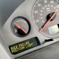 Volvo bulb warning dashboard