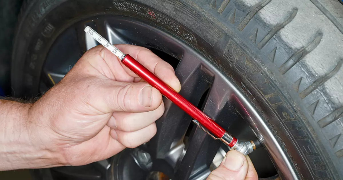 What should my tyre pressure be? The complete guide | Haynes Publishing