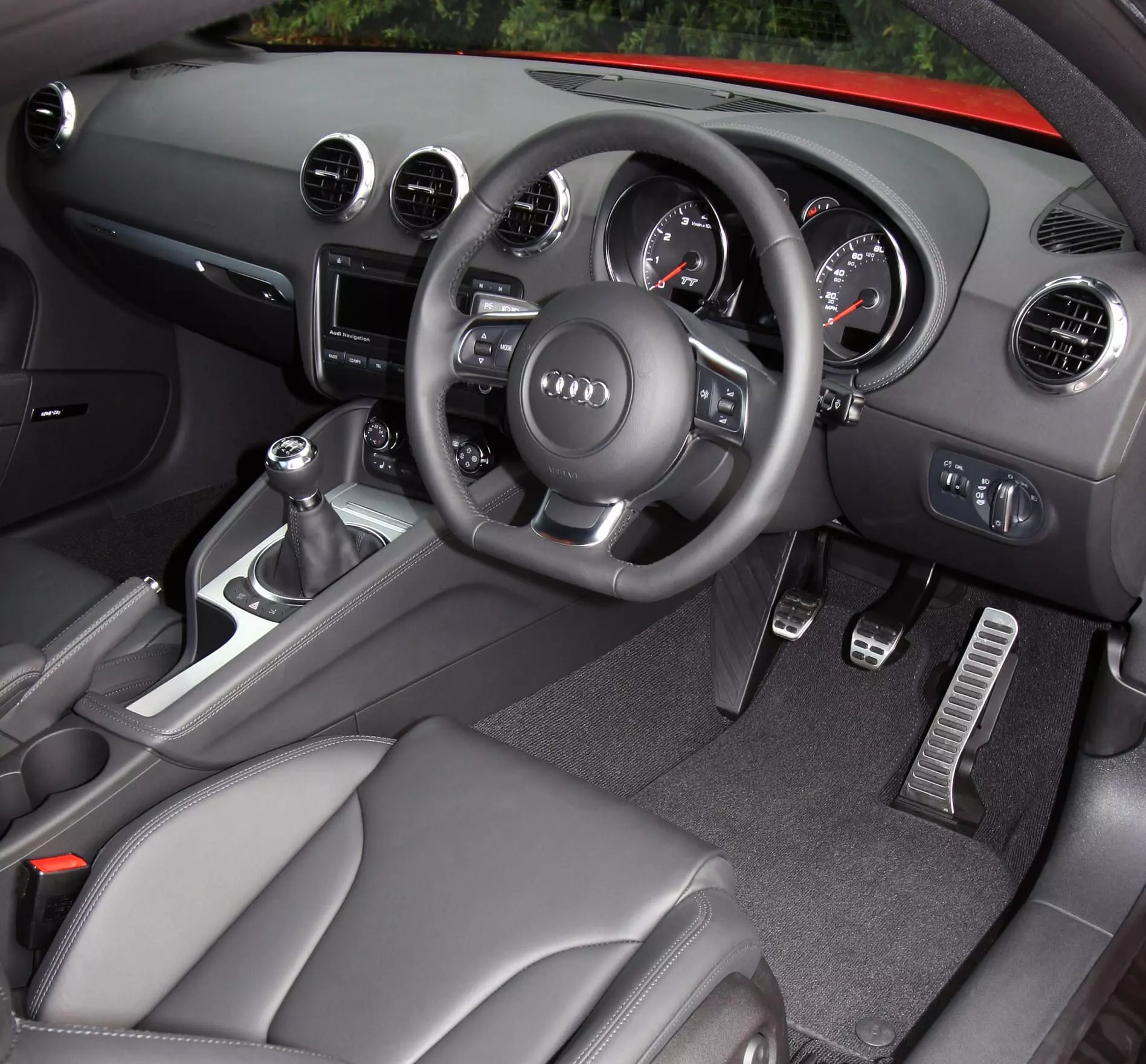 File:Audi TT Roadster 2.0 TFSI S-line (8J, Facelift