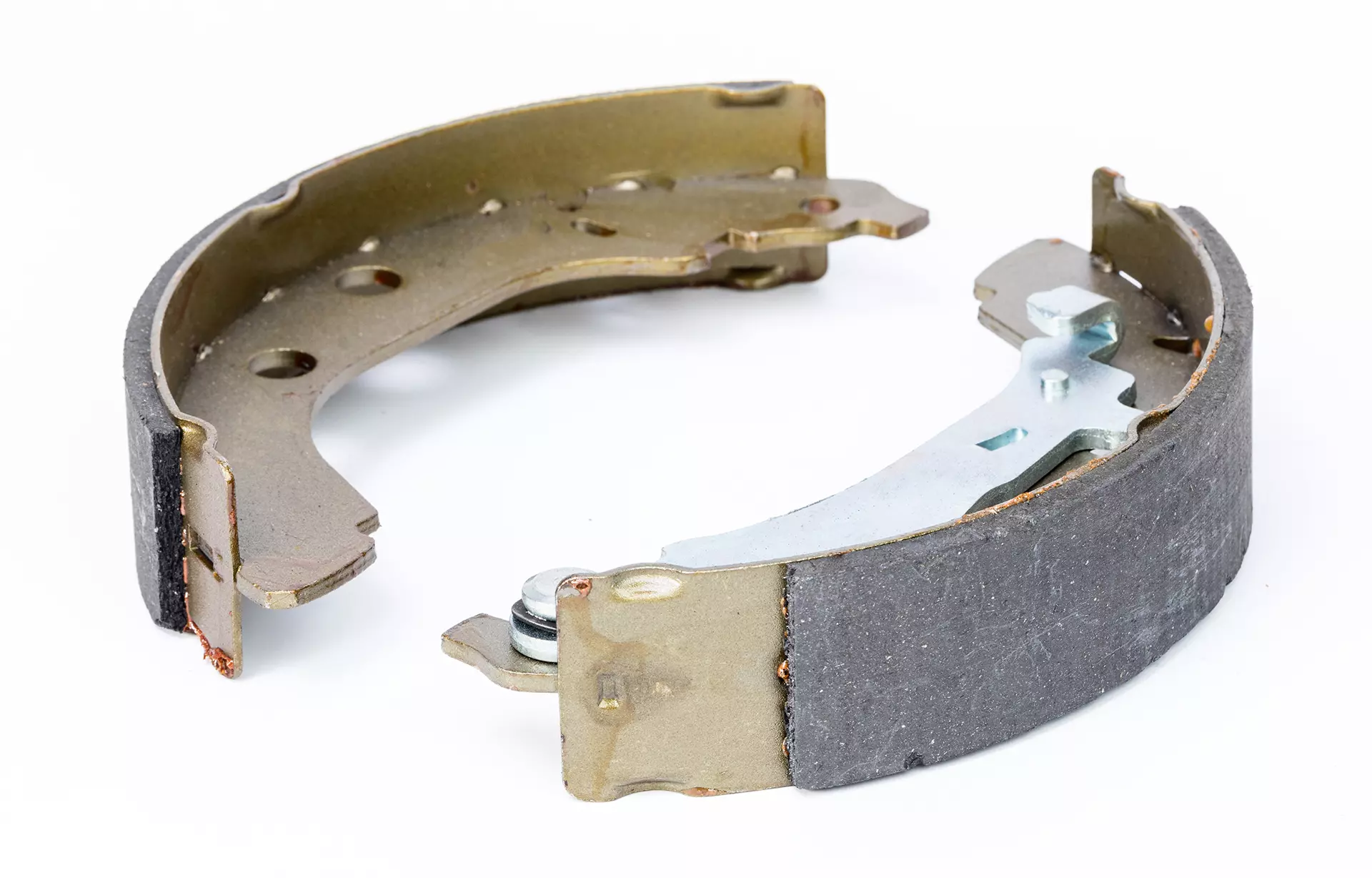 What are brake shoes on your car (and what do they do)? | Haynes