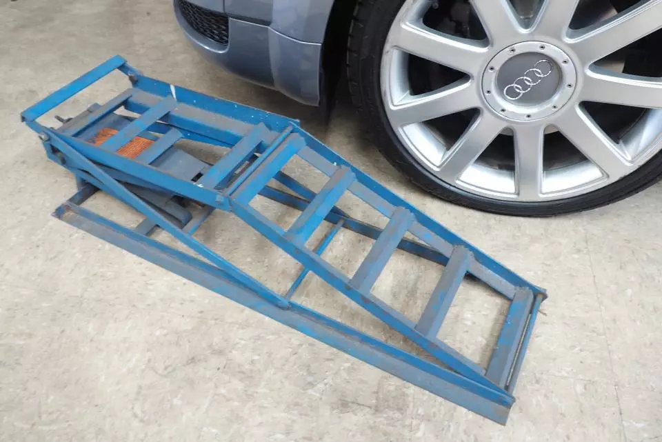 Car jack shop ramps