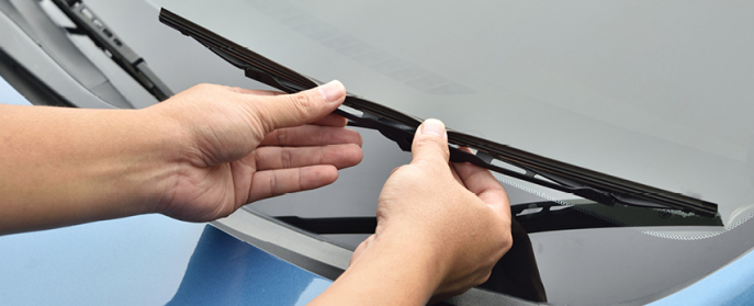 How to choose and fit new wiper blades