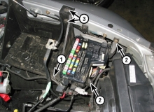 Topside battery tray mounting details