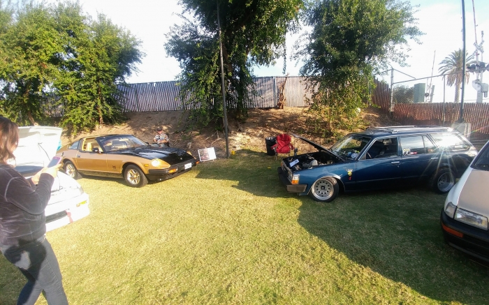 Black Gold Nissan 280ZX and Toyota Corolla Wagon