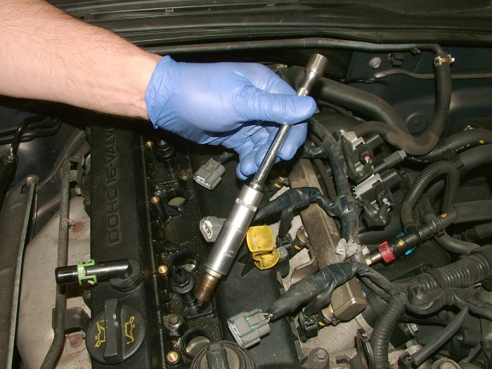 How to test a spark plug: Step 05