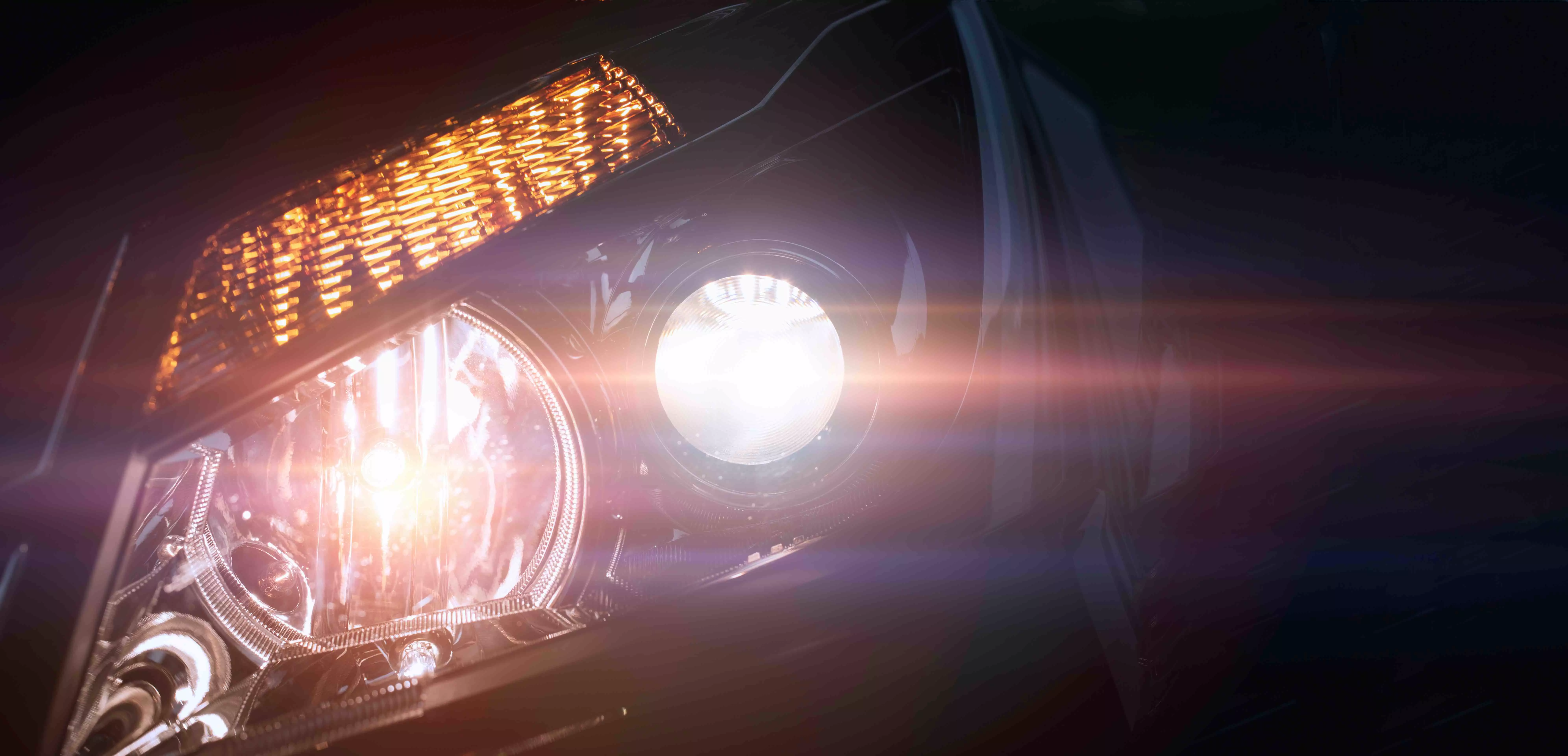 Car lights and bulbs: the complete guide
